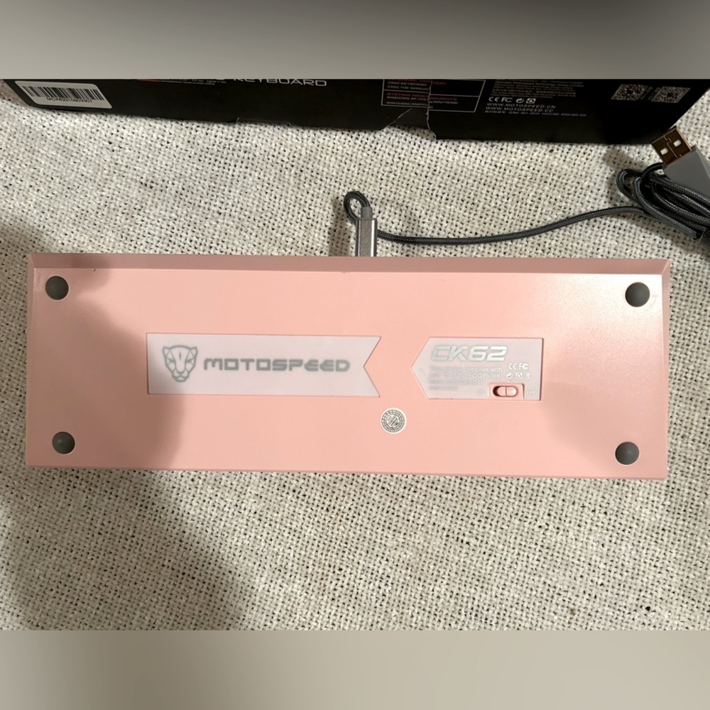 CK62 Pink Gaming Keyboard - Picture 3 of 5